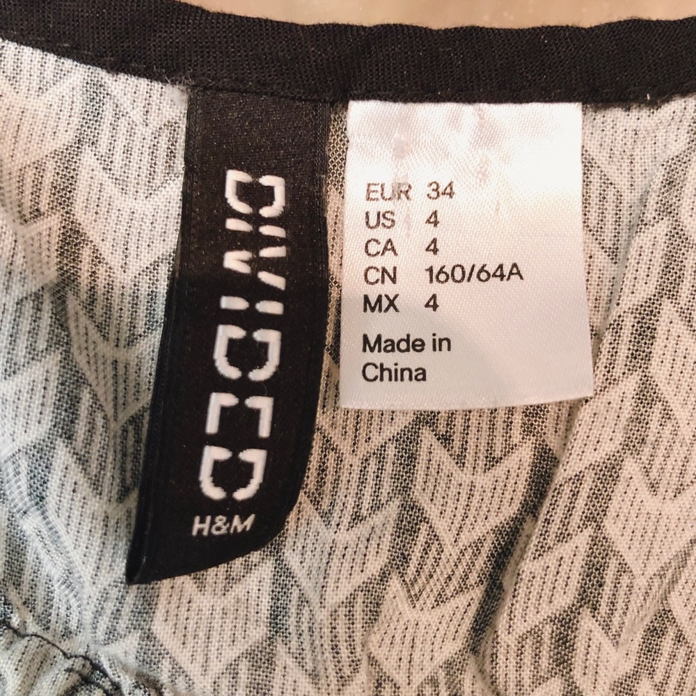 H&M Romper - Picture 6 of 6
